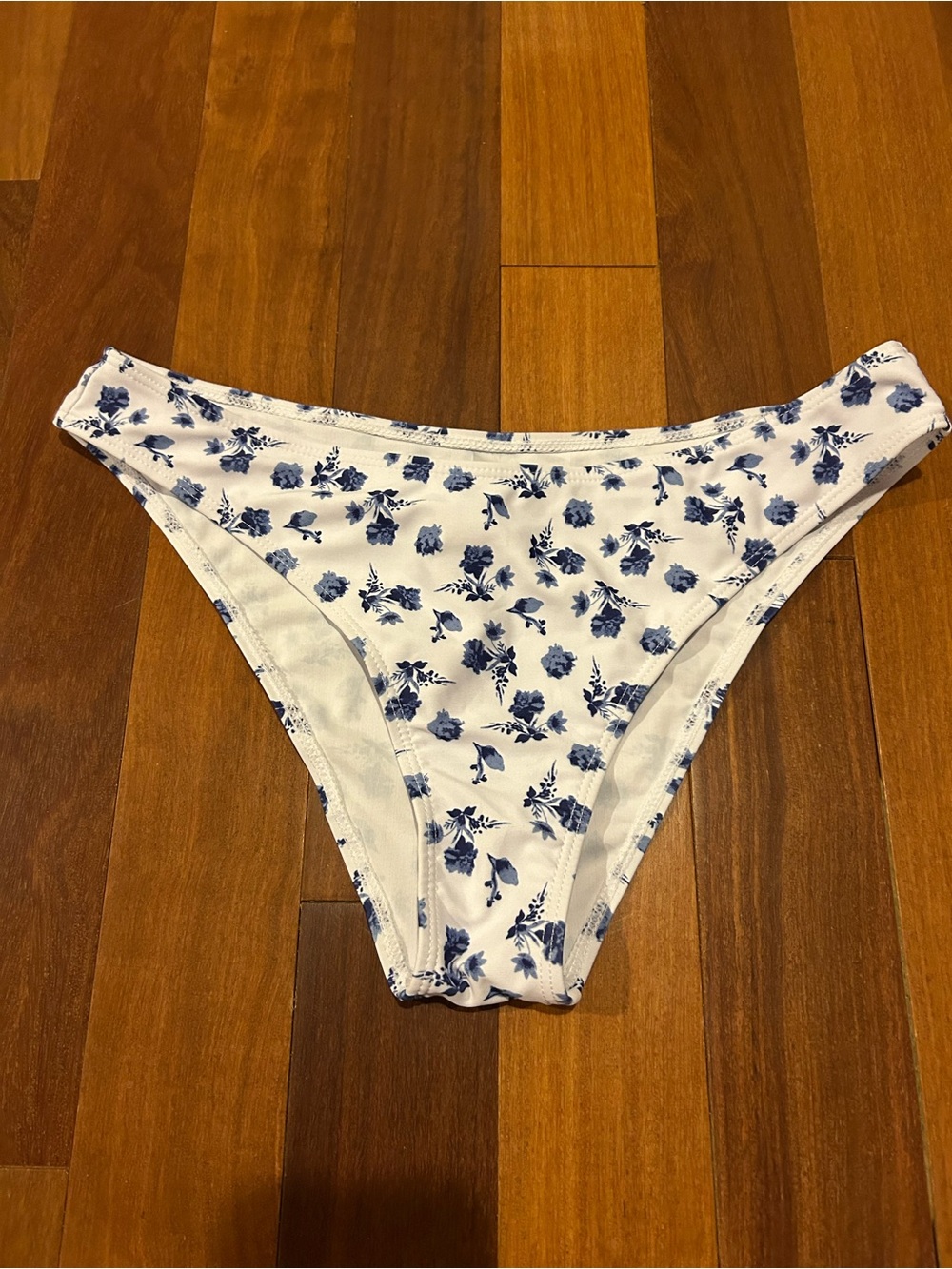 White Bikini Bottoms with Blue Floral Print NWOT size L